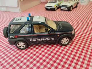 Maqueta Coche Policía Carabinieri Land Rover