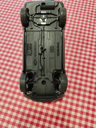 Maqueta Coche Policía Carabinieri Land Rover