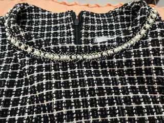 Vestido Mango cuello joya Talla XS