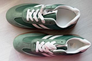 Zapatillas Deportivas verde y blanco