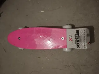 Monopatín rosa XQ Max NUEVO A ESTRENAR!