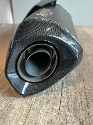 Tubo Escape Slip-On Honda X-ADV 750 y Forza Negro