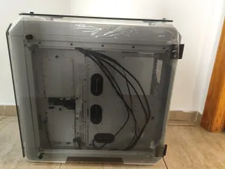 Torre PC Thermaltake View 71 Blanca