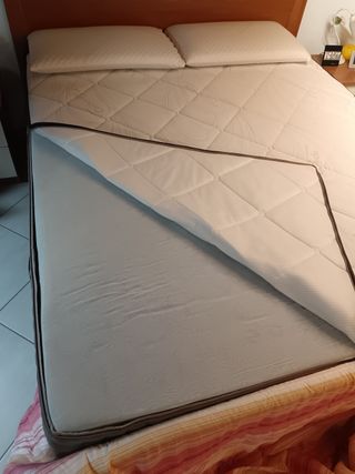 Materasso matrimoniale rivestimento in cashmere