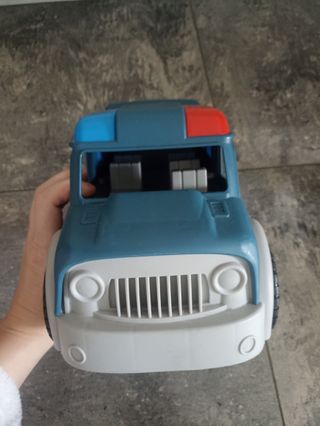 Camión de policía grande de juguete