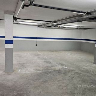 Garaje en alquiler en Moncada