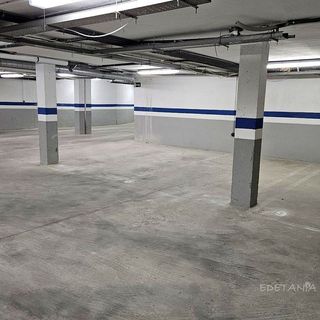 Garaje en alquiler en Moncada