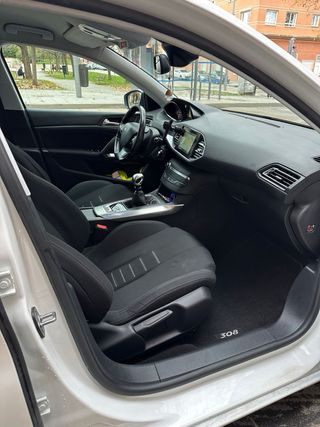 Peugeot 308 Allure 2014