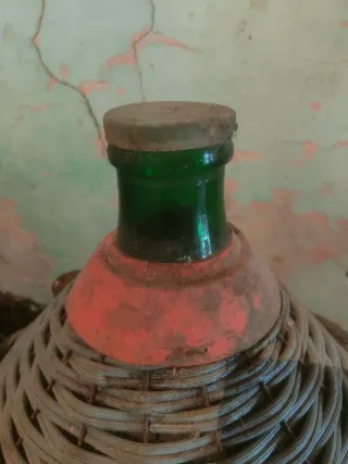 Damigiane in vetro per alimenti