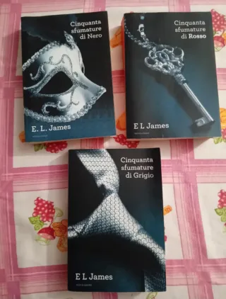Trilogia  delle 50 sfumature (grigio rosso nero)