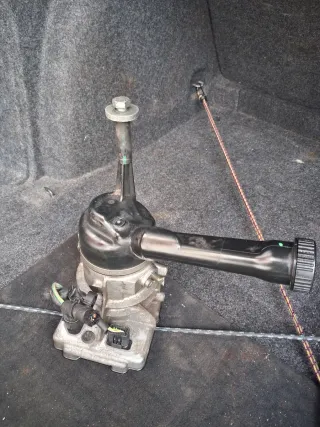 Bomba Dirección Peugeot 308 SW