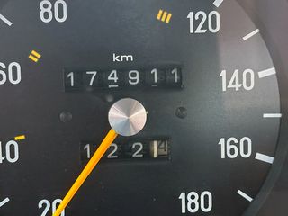 MERCEDES BENZ 300D SERIE W123 HISTORICO 1982