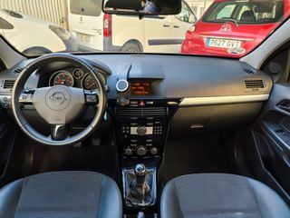 Opel Astra 2009