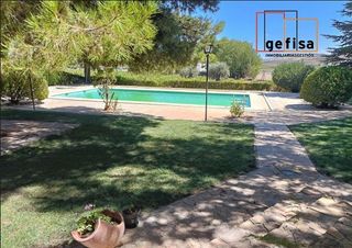 Chalet en venta en Valdepeñas