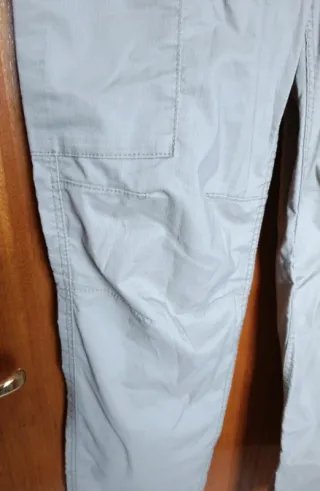 Pantalón Cargo H&M Gris Talla S (Techwear)