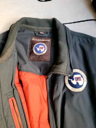 Chaqueta Napapijri Verde Militar