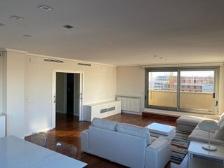 Dúplex en venta en La Punta en Valencia