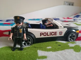 Coche Policía Playmobil con figuras