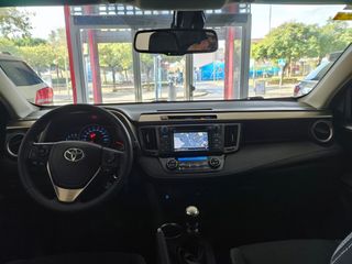 Toyota RAV4 2015