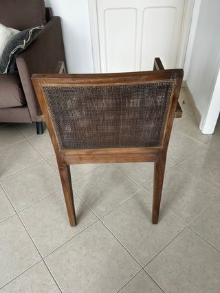 Sillas de comedor con apoyabrazos y asiento textil