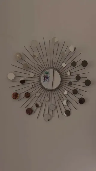 Specchio decorativo a forma di sole