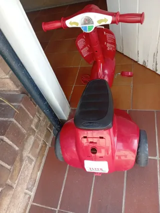 Triciclo Radio Flyer Rojo Estilo Moto
