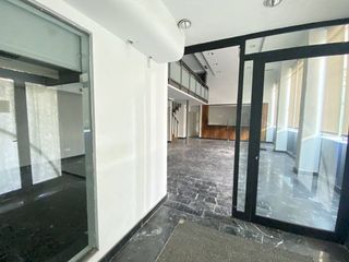 Local comercial en venta en Barañain