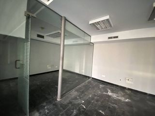 Local comercial en venta en Barañain