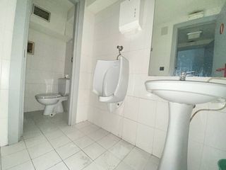 Local comercial en venta en Barañain