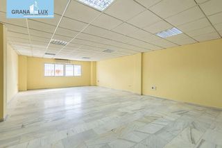 Nave industrial en venta en Albolote