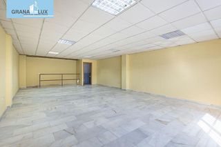 Nave industrial en venta en Albolote