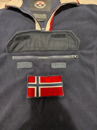 Polar Geographical Norway Talla L