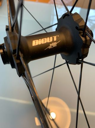 Ruedas DT Swiss PR1400 Dicut