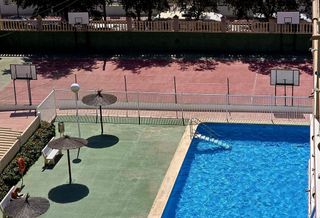 Piso en alquiler en Playa de San Juan en Alicante