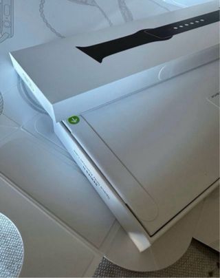 Apple Watch Series 11 GPS + Cellular PRECINTADO