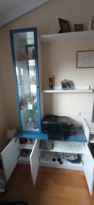 Mueble de salón cristal y madera