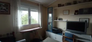 Mueble de salón cristal y madera