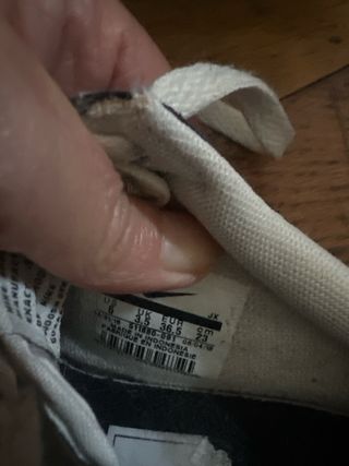 Zapatillas Nike Negras y Blancas Mujer/Niña