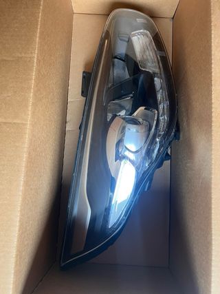 Faro Derecho Kia Carens Diesel Ecodynamic