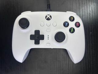 Mando 8Bitdo Xbox Ultimate + 1 mes Game Pass