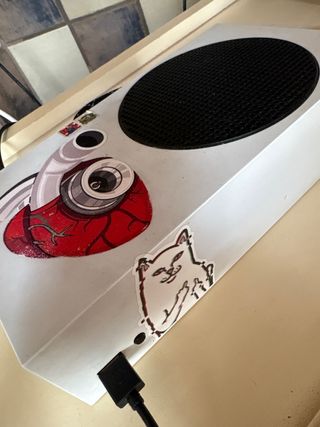 Xbox Series S con 2 mandos (usada)