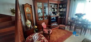 Casa pareada en venta en Laredo