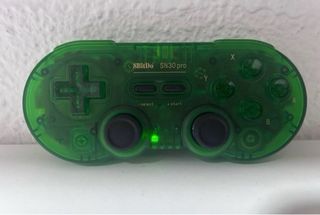 Mando 8BitDo SN30 Pro Verde
