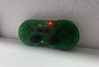 Mando 8BitDo SN30 Pro Verde