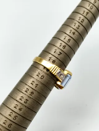 Anillo dama Oro 18kt con circonitas