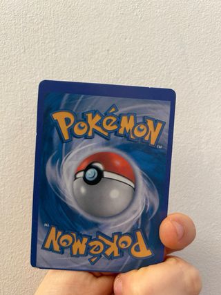 Carta Pokémon Mew VMAX Golpe Fusión Cruzado