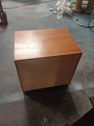 Mueble bajo madera 2 puertas