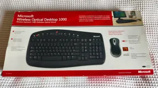 Microsoft Desktop 1000 Teclado y Mouse Inalámbrico