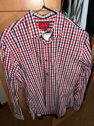 Camisa cuadros azul y rojo