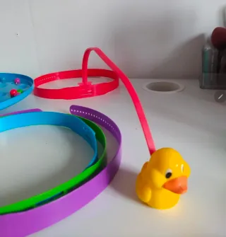 Juego de mesa infantil con patitos